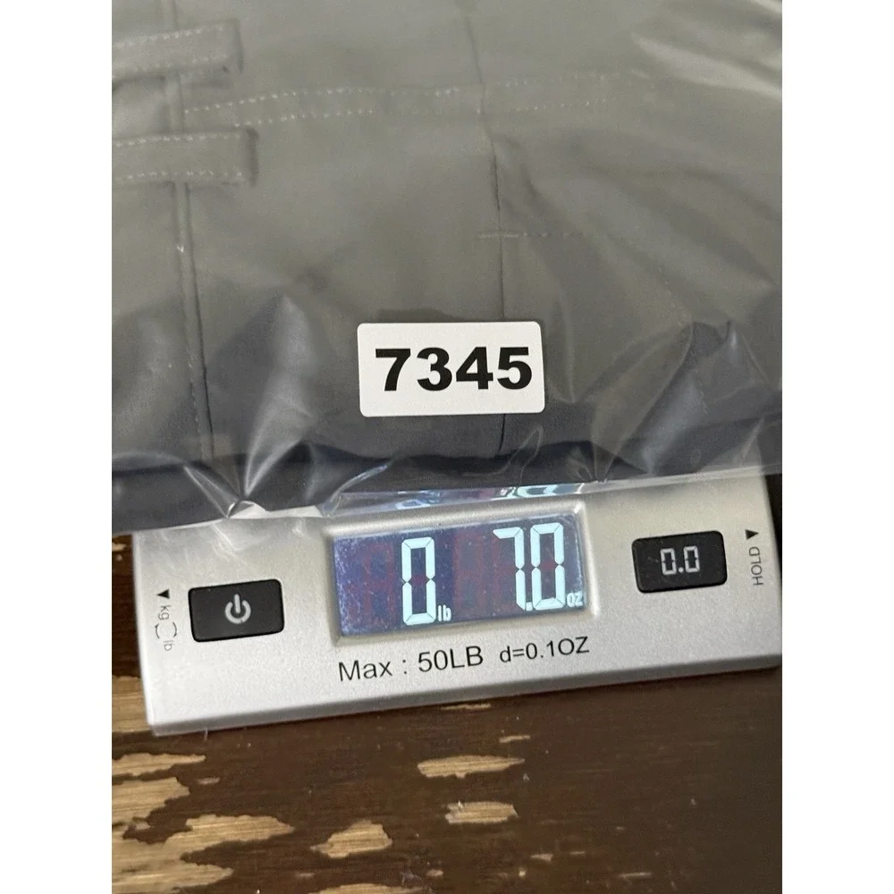 The North Face Rockaway Shorts Mens 29 Outdoor Athleisure Gray Nylon